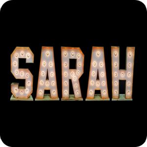 Lichtletter woord: Sarah