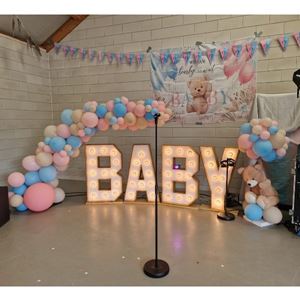 Lichtletter woord: Baby